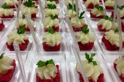 Aperitivi e finger food, sono la moda del momento. Jobbing Centre Ragusa offre agli appassionati di cucina la possibilità di apprenderne i segreti con i “Mercoledì del gusto”