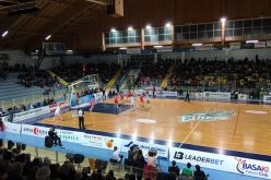 Gara da Sabato santo per la Passalacqua, prima contro la capolista Lucca soffre moltissimo e poi nel finale riesce a risorgere