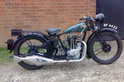 Anche una Bsa fabbricata nel 1930 tra le due ruote d’antan che animeranno la dodicesima edizione di Moto storiche nel barocco ibleo in programma sabato e domenica da Donnalucata a Ortigia