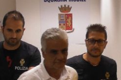 Non volevano pagare le cartelle esattoriali e danno fuoco agli uffici del Comune, due arresti a Comiso