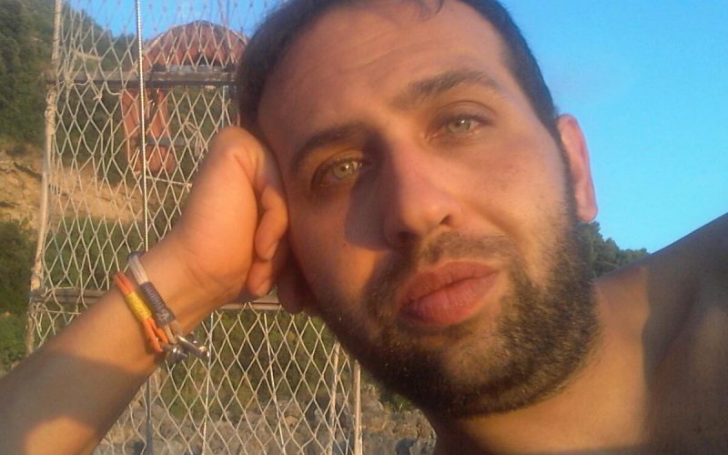 L’ultima dei Cinque Stelle. Il consigliere comunale di Ragusa Gulino: “La Chiesa locale? Come la mafia. Siamo obbligati a pagarle il pizzo”. E scoppia la polemica