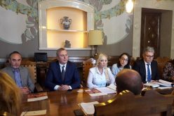 Il Segretario di Stato del Ministero Rumeno per gli emigrati che vivono all’estero in visita alla Prefettura di Ragusa. Anche il segretario della CGIL, Scifo, ha partecipato all’incontro
