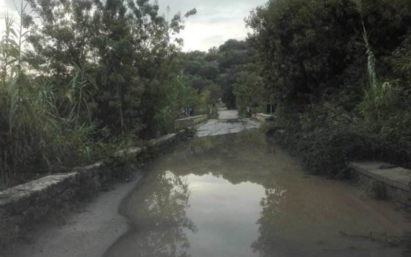 Lavori di ripristino e pulizia sulle strade provinciali dopo l’ondata di maltempo