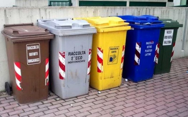 Legambiente: la qualità dei rifiuti differenziati in provincia di Ragusa è pessima