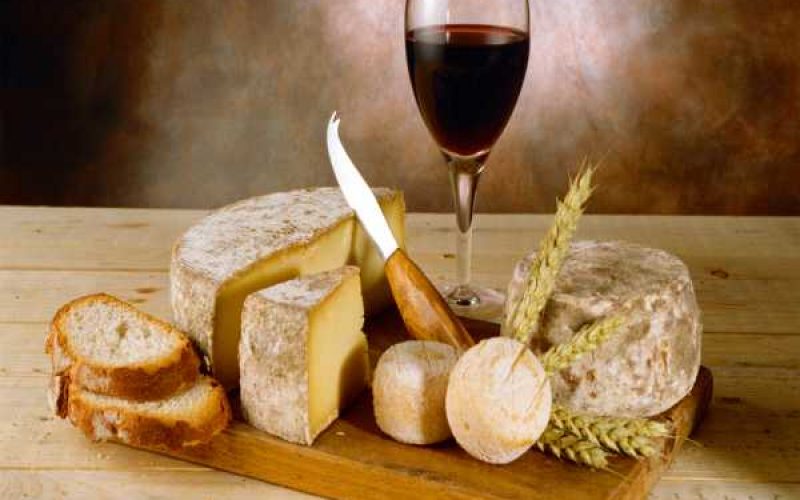 Vini, formaggi, cioccolata e pasta: c’è l’accordo fra Europa e Giappone per l’export