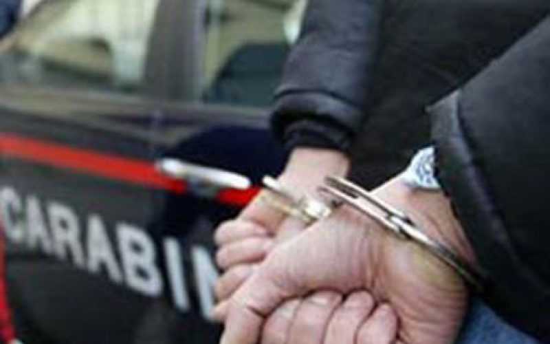 Ragusa, tuffa agli anziani: si finge venditore di opere d’arte arrestato dai Carabinieri