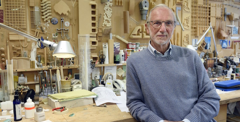 Renzo Piano nel suo studio a Parigi, 7 maggio 2015
(ERIC FEFERBERG/AFP/Getty Images)