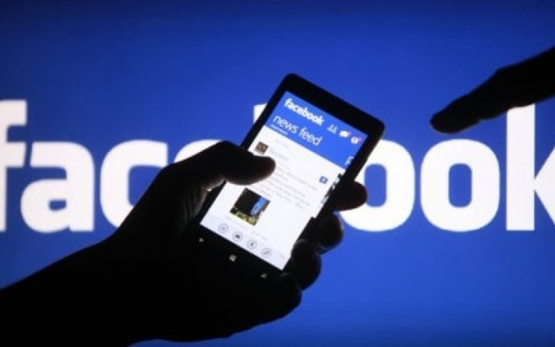 Facebook e instagram down: problemi di connessione da tutto il mondo