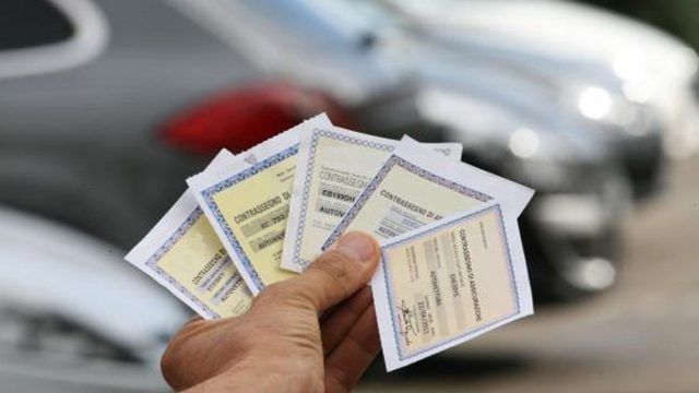 Truffa ai danni di un’assicurazione, tre denunciati