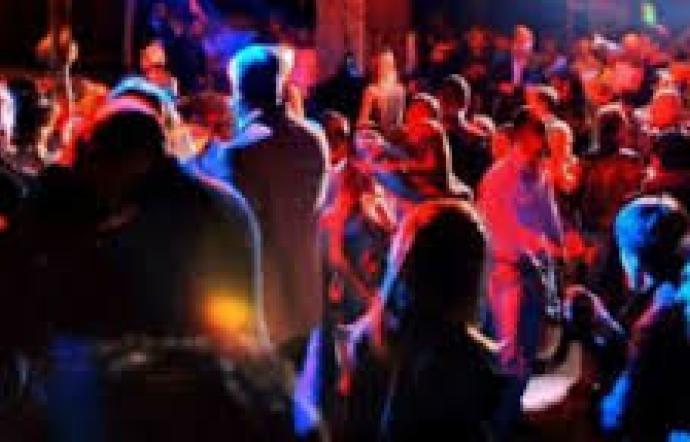 Vittoria: rissa fuori da una discoteca, arrestato un pregiudicato