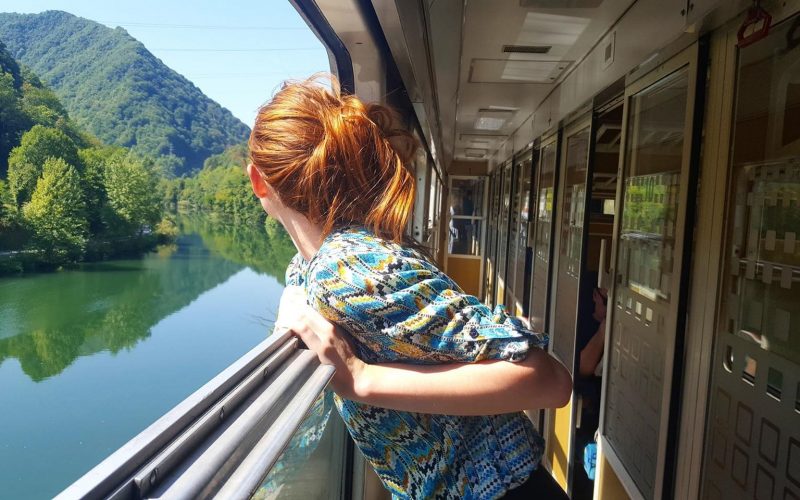 Hai 18 anni? Puoi avere un biglietto gratis per viaggiare in Europa