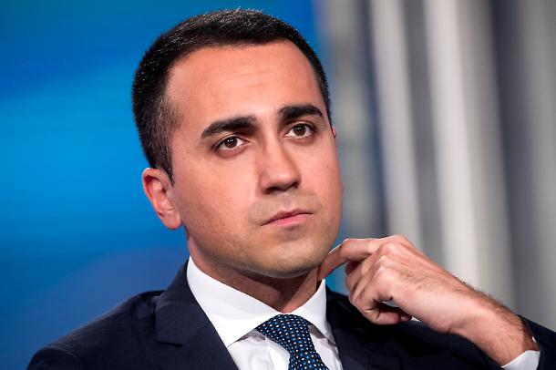 Il ministro Luigi Di Maio parteciperà ai funerali del piccolo Simone