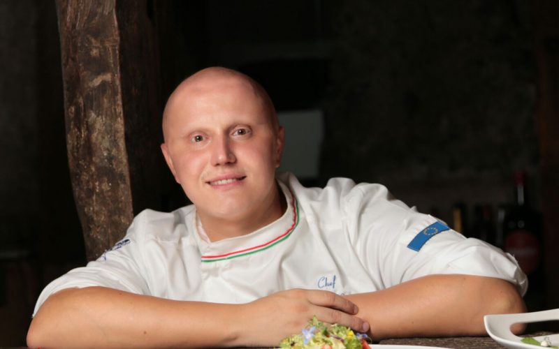 La stella Michelin Giuseppe Raciti a Milazzo per la prima cena stellata al Giardino d’inverno di ‘Ngonia Bay