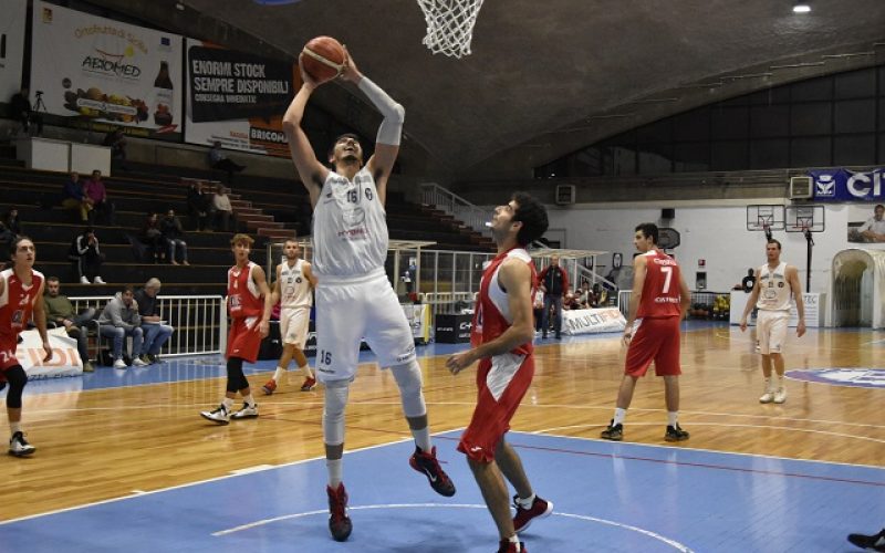 Basket: Virtus Ragusa batte Cus Catania