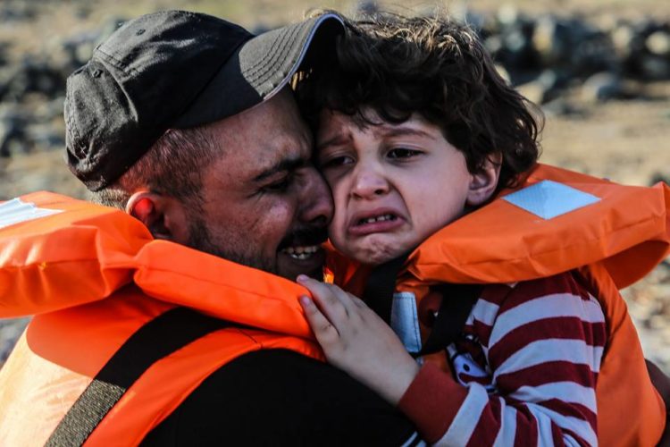 “Scatti di Umanità”: la toccante mostra fotografica di Malavolta a Comiso dal 29 febbraio