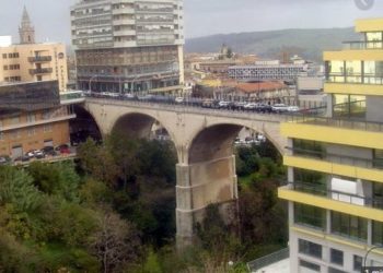 Ragusa: padre di famiglia si voleva buttare dal ponte, salvato