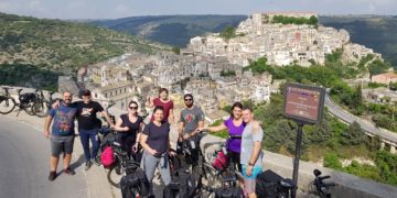 Sulle orme degli avi, il sogno degli oriundi si chiama Rosso Passaporto