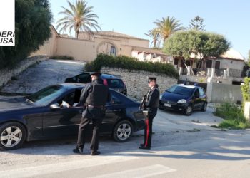 “Vado ad accudire il mio cane”. Arrestato giovane spacciatore vittoriese a Marina