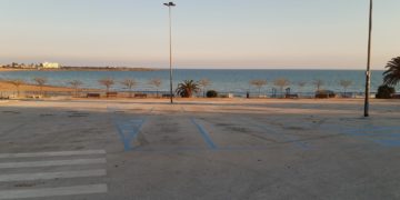 I modicani sono rimasti a casa. Pochissime le persone in giro