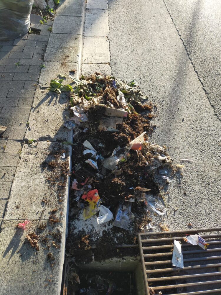 Ragusa: si puliscono le caditoie stradali