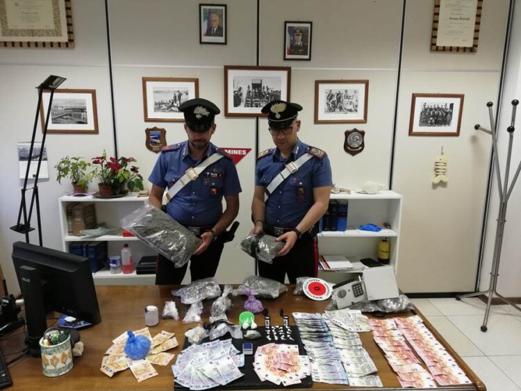 A Modica, operaio inaugura così la Fase2: un market della droga, arrestato