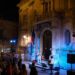 Mario Incudine e la sua serenata itinerante tra le vie barocche di Ragusa Ibla. Aperto il Donnafugata Street