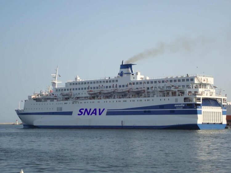 I migranti di Pozzallo trasferiti nella nave-quarantena di Trapani