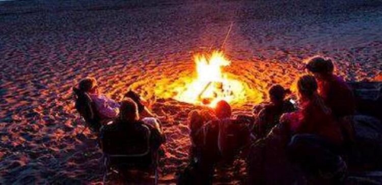 Niente falò: il Sindaco Abbate chiude le spiagge di Marina di Modica e Maganuco durante la notte del 10 e il 14 agosto