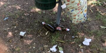 Ragusa: gente ubriaca e spaccio a vista d’occhio nel centro storico superiore. ConfCommercio: “Operatori commerciali stanchi di tutto questo degrado”