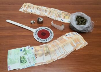 Ragusa: arrestato sorvegliato speciale, trovato con marijuana