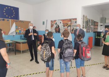 A Vittoria avvio del nuovo anno scolastico, macchiato da un episodio di violenza