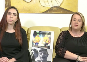 Le mamme di Alessio e Simone D’Antonio ricevono a Modica il premio “mamma dell’anno”