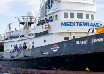 Sbarco della Mare Jonio questa notte a Pozzallo: i migranti saranno trasferiti a Siracusa