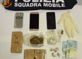 Due spacciatori minorenni arrestati a Ragusa, in piazza San Giovanni