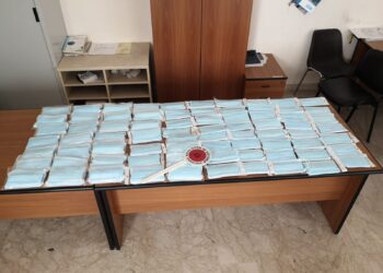 Sequestrate mascherine senza marchio CEE al mercato di Scoglitti