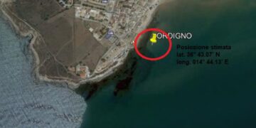 Un possibile ordigno bellico nel mare di Sampieri