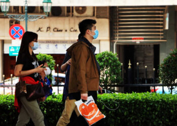 Stop a gite e feste private con non più di 6 persone: il nuovo DPCM