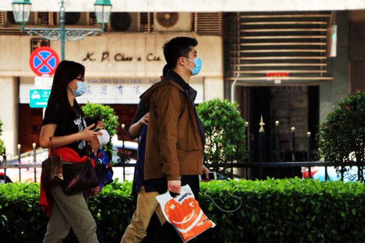 Stop a gite e feste private con non più di 6 persone: il nuovo DPCM