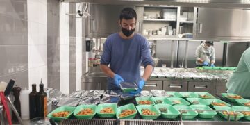 Un pasto caldo per i meno fortunati. Partita a Milazzo la campagna di sensibilizzazione di Ngonia Bay per aiutare i meno fortunati