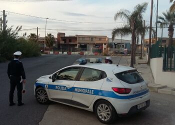 Vittoria: violano la zona rossa, denunciate 4 persone