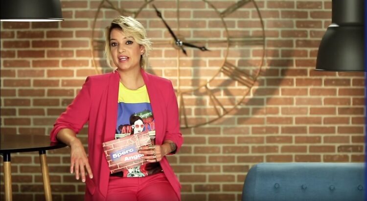 Dall’Ungheria alla Sicilia arriva Nora Szalai con “5 minuti d’inglese” per imparare divertendosi