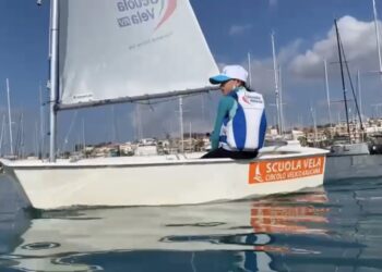 Consentita la pratica della vela in base all’ultimo Dpcm anche nelle zone arancioni, il Cvk continua l’attività al porto turistico di Marina di Ragusa