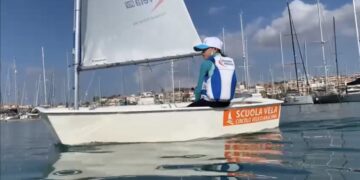 Consentita la pratica della vela in base all’ultimo Dpcm anche nelle zone arancioni, il Cvk continua l’attività al porto turistico di Marina di Ragusa