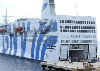 Arriverà domani a Pozzallo la nave quarantena “Azzurra”