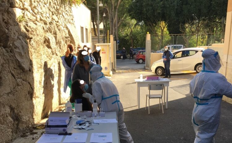 Oltre 1000 test rapidi effettuati oggi a Ragusa, Comiso, Vittoria e Modica