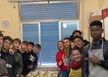 Ragusa: è nata la Locanda del Sacro Cuore. Pasti caldi per i più bisognosi preparati dai giovani