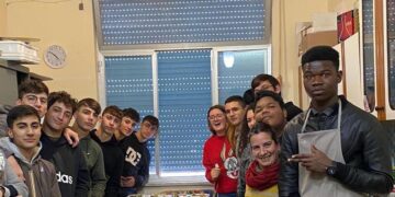 Ragusa: è nata la Locanda del Sacro Cuore. Pasti caldi per i più bisognosi preparati dai giovani
