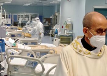 Il Natale dell’Ufficio Diocesano della Pastorale della Salute: tra le corsie dell’ospedale di Ragusa