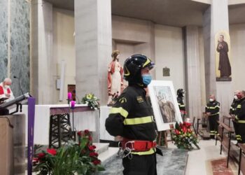 Ragusa: i vigili del fuoco hanno celebrato Santa Barbara