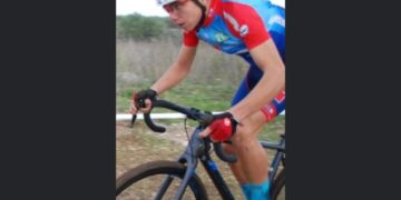 Ciclismo: Giuseppe Messina in gara a Torre Del Greco